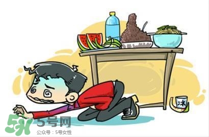 腸胃炎是怎么引起的？腸胃炎的癥狀及治療