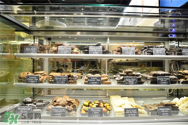 emack bolio's堆疊冰淇淋多少錢？堆疊冰淇淋好吃嗎？