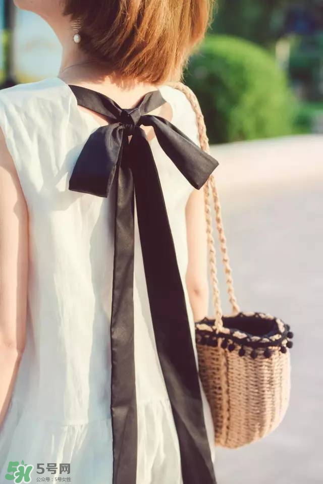 女生夏天穿什么衣服顯腿長 遮肉又顯腿長的搭配 女生夏天穿什么衣服顯腿長 遮肉又顯腿長的搭配