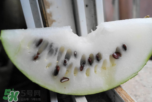 冬瓜爛了一點(diǎn)還能吃嗎？冬瓜爛了還能吃嗎？