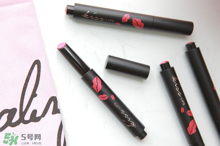 卡姿蘭嘀嗒唇膏哪個(gè)顏色好看_哪個(gè)色號(hào)最火 卡姿蘭嘀嗒唇膏哪個(gè)顏色好看_哪個(gè)色號(hào)最火