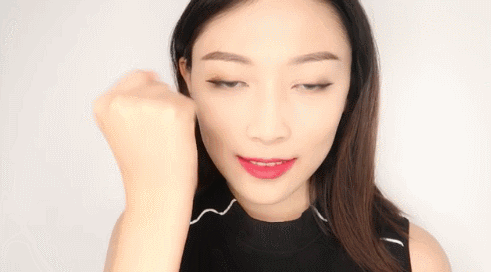 蘭蔻搖搖染唇液怎么樣？蘭蔻搖搖染唇液掉色嗎？