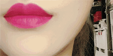 蘭蔻搖搖染唇液哪個顏色好看？蘭蔻搖搖染唇液色號試色