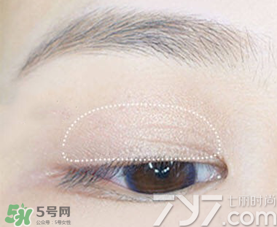 nars吉隆坡眼影怎么畫？nars吉隆坡雙色眼影畫法圖解