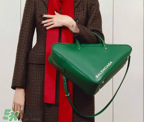 balenciaga三角形包包多少錢？巴黎世家三角包包專柜價(jià)格