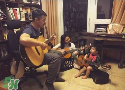 快女黃英懷二胎 快女黃英老公是誰？