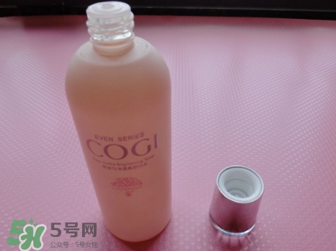 高姿大白水男士能用嗎？高姿大白水男生用合適嗎？