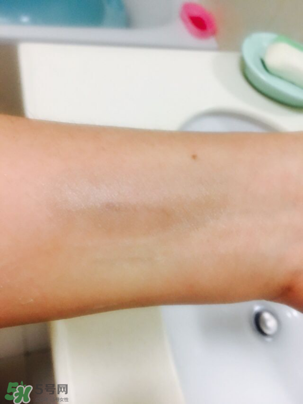 飄柔微米凈透系列綠色和紅色區(qū)別？飄柔微米凈透系列怎么用