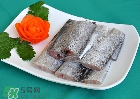 帶魚是深海魚嗎？帶魚是海鮮嗎