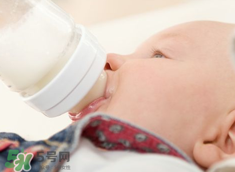 嬰兒吐奶和氙氣有關(guān)系嗎？氙氣會影響嬰兒吐奶嗎？