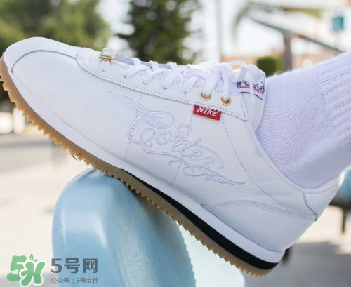 mister cartoon與nike cortez45周年聯(lián)名鞋子什么時候發(fā)售？