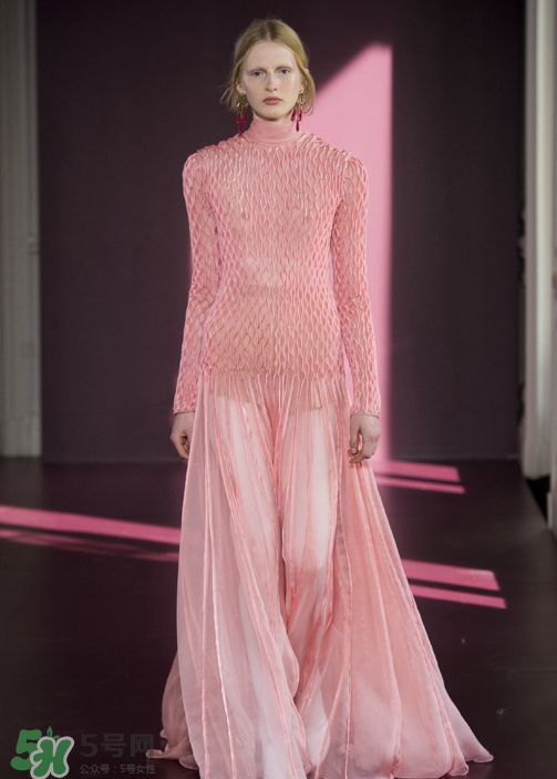 valentino華倫天奴2017秋冬高定怎么樣_好看嗎？