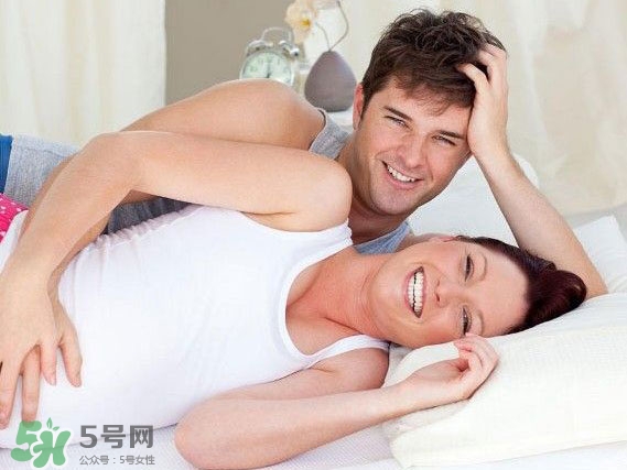 性生活后男人應(yīng)注意什么？性生活后男人吃什么好？