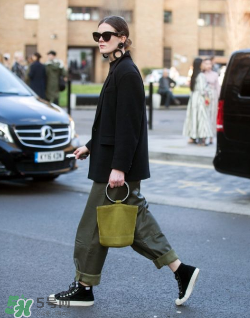 simon miller圓環(huán)手提包多少錢？simon miller盆栽包價(jià)格