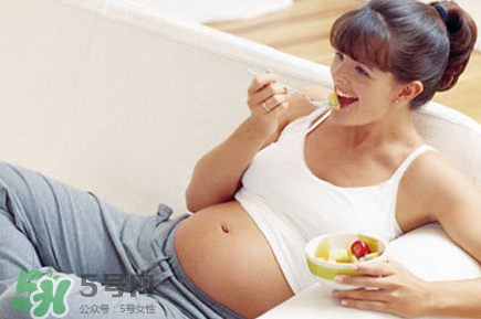 天氣熱會影響胎動嗎？胎動跟天氣有關系嗎？