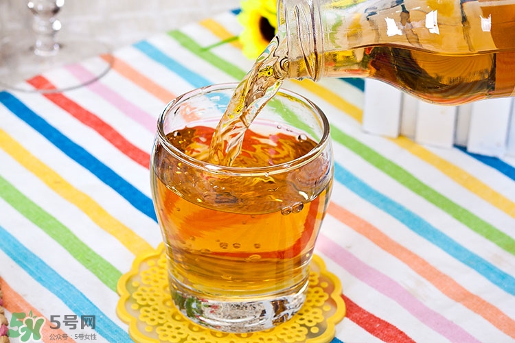 蘋(píng)果醋能解酒嗎？蘋(píng)果醋解酒效果怎么樣？