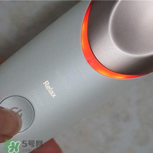 飛利浦眼周煥亮儀怎么用？飛利浦眼周煥亮儀用法