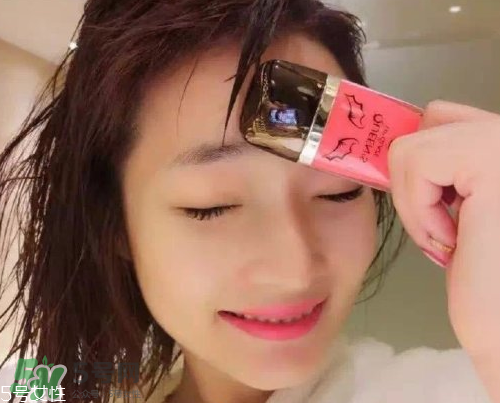 葵兒唇釉怎么區(qū)分真假？?葵兒唇釉真假對比