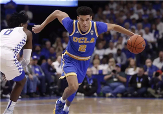 2017夏季聯(lián)賽朗佐鮑爾球哥上腳穿的球鞋是什么型號(hào)？