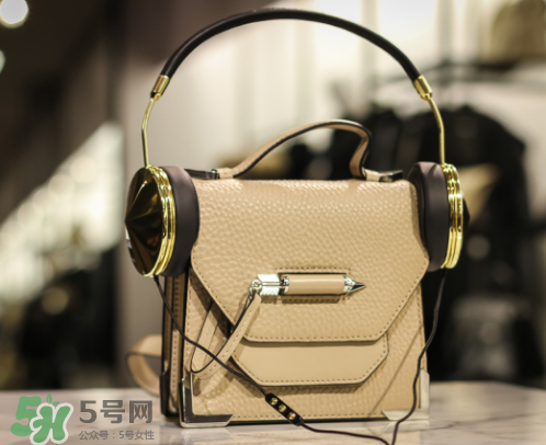 mackage是什么牌子_哪個(gè)國(guó)家的_什么檔次？