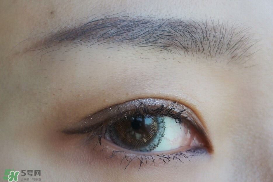 斬男眼影怎么畫 斬男單色眼影畫法 斬男眼影怎么畫 斬男單色眼影畫法