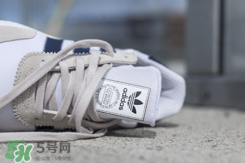 adidas iniki runner多少錢？阿迪達(dá)斯復(fù)古跑鞋專柜價(jià)格