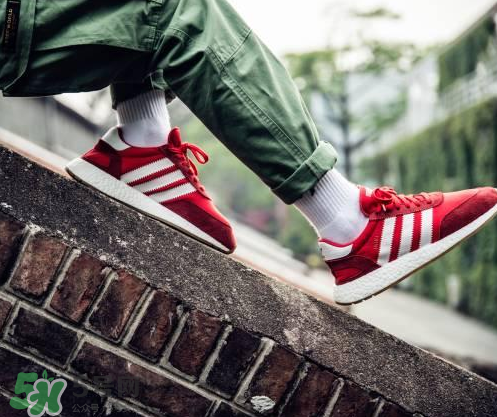 adidas iniki runner怎么樣？阿迪達斯iniki評測