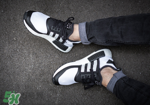 adidas與white mountaineering聯(lián)名運(yùn)動(dòng)鞋上腳效果怎么樣？