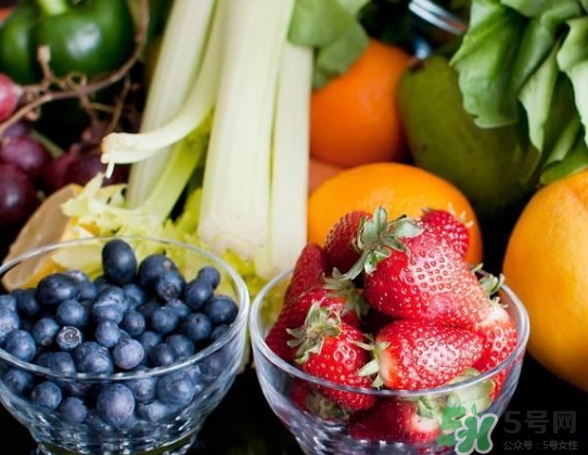 三伏灸可以吃水果嗎？貼三伏灸可以吃什么水果？