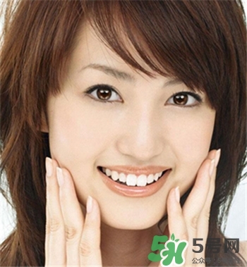 牙垢是怎么祛除的?牙垢的危害 牙垢是怎么祛除的?牙垢的危害