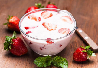 酸奶好吃怎么選？酸奶對人有哪些好處