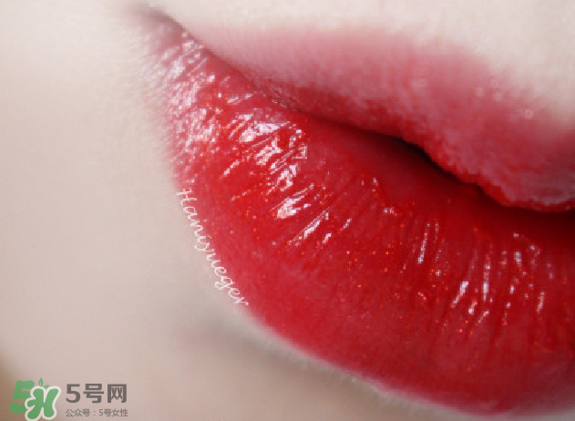 適合夏天用的口紅顏色推薦 適合夏天的口紅試色 適合夏天用的口紅顏色推薦 適合夏天的口紅試色