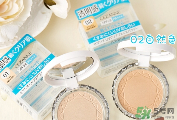 倩麗粉餅和棉花糖粉餅?zāi)膫€(gè)好？倩麗粉餅棉花糖對(duì)比