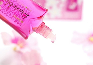 樂敦Lycee blanc櫻花眼藥水怎么用？樂敦櫻花眼藥水用法