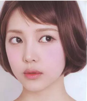 腮紅顏色適合什么膚色 膚色偏黃適合什么顏色的腮紅 腮紅顏色適合什么膚色 膚色偏黃適合什么顏色的腮紅