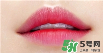 半永久定妝唇有危害嗎?半永久定妝唇多少錢(qián)?