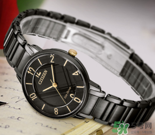 西鐵城hebe田馥甄簽名款腕表尺寸多大？西鐵城小黑表表盤尺寸