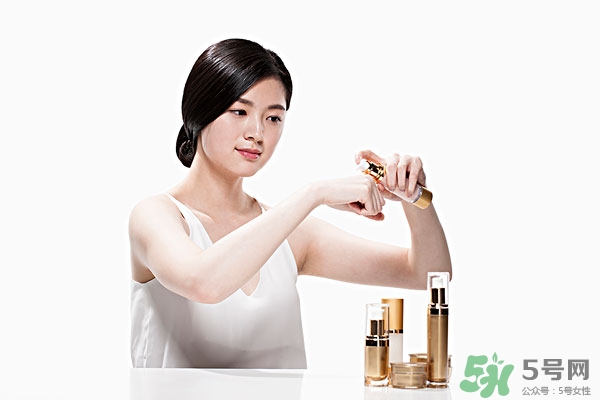 敏感肌膚怎么修復(fù) 為什么祛痘印產(chǎn)品沒效果 敏感肌膚怎么修復(fù) 為什么祛痘印產(chǎn)品沒效果