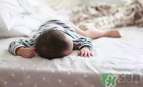 午睡多長時間比較好？午睡的好處和壞處