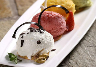 雪糕能和雞蛋一起吃嗎？吃完雪糕能吃雞蛋嗎？