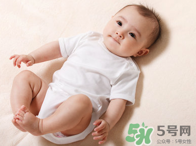 夏季濕疹怎么好的快？夏季濕疹和出汗有關(guān)系嗎？