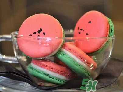 怎么做西瓜冰淇淋？家庭自制西瓜冰淇淋的做法