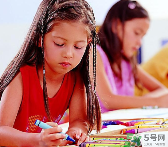 孩子學(xué)才藝的最佳年齡 孩子幾歲學(xué)才藝最好？