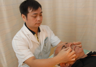 針灸可以治療失眠嗎？失眠時針灸哪些穴位有效