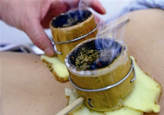 隔姜灸效果怎么樣？隔姜灸好還是直接灸好