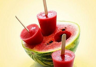 西瓜和冰淇淋能一起吃嗎？吃完冰淇淋可以吃西瓜嗎？