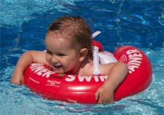 freds游泳圈怎么充氣？freds游泳圈充氣充不進(jìn)去怎么辦？