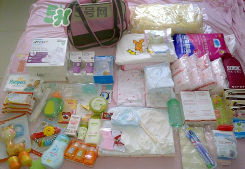 待產(chǎn)包要準(zhǔn)備哪些東西？寶媽推薦的待產(chǎn)包最全清單