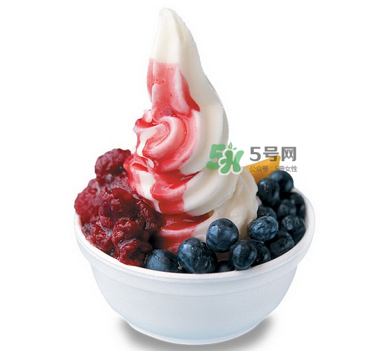 一個冰淇淋的熱量是多少_多少卡路里_相當(dāng)于多少米飯 一個冰淇淋的熱量是多少_多少卡路里_相當(dāng)于多少米飯