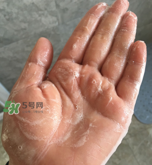 貝蜜清凈痘控油潔面啫喱怎么樣？貝蜜清祛痘控油潔面啫喱好用嗎？